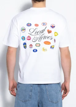 LOCAL HEROES BIAŁY T-SHIRT STICKER